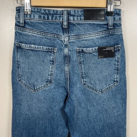 Rails Sunset High Rise Slim Flare Jeans Size 24 Medium Wash Blue Denim - Picture 8 of 11